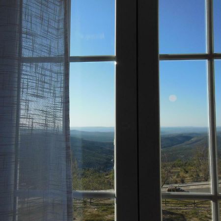 Apartamento Avenida Del Parque Cazorla Esterno foto