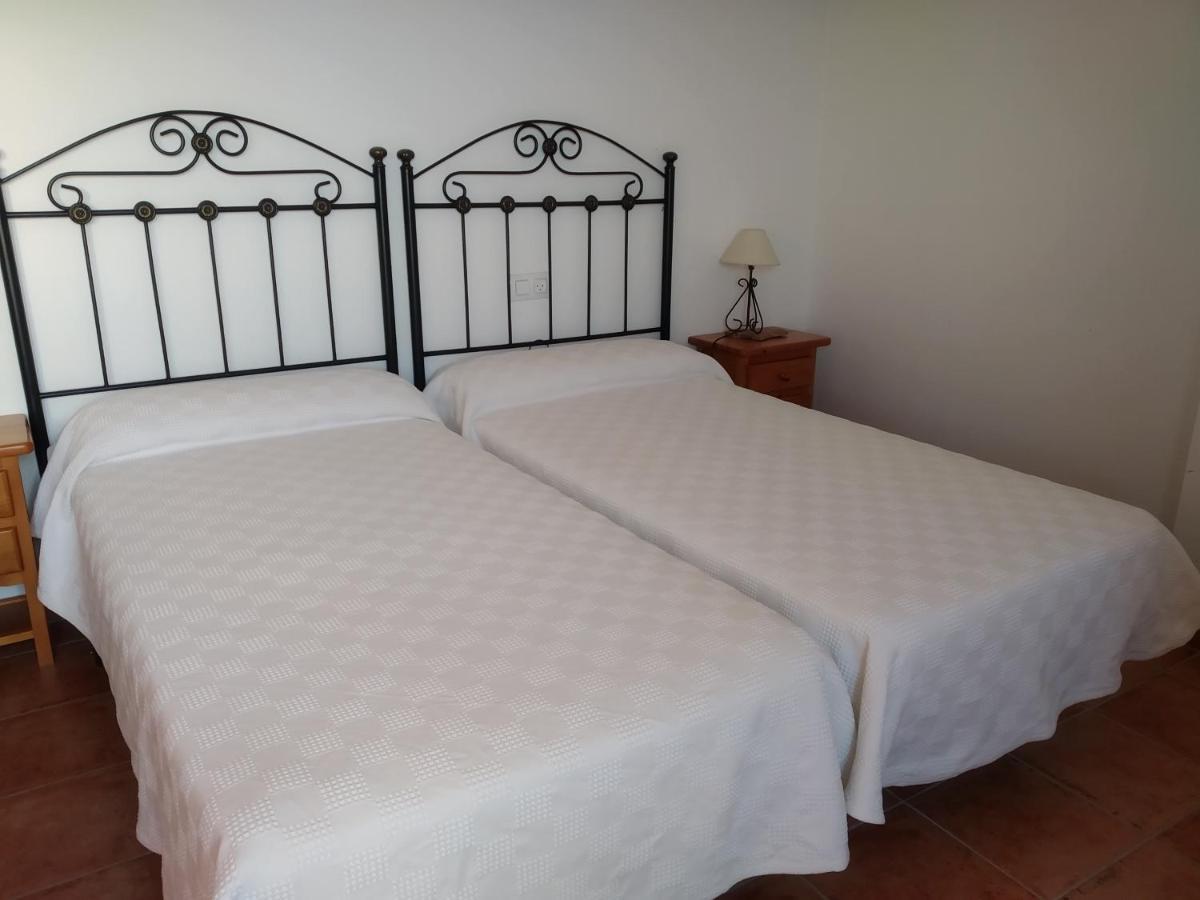 Apartamento Avenida Del Parque Cazorla Esterno foto