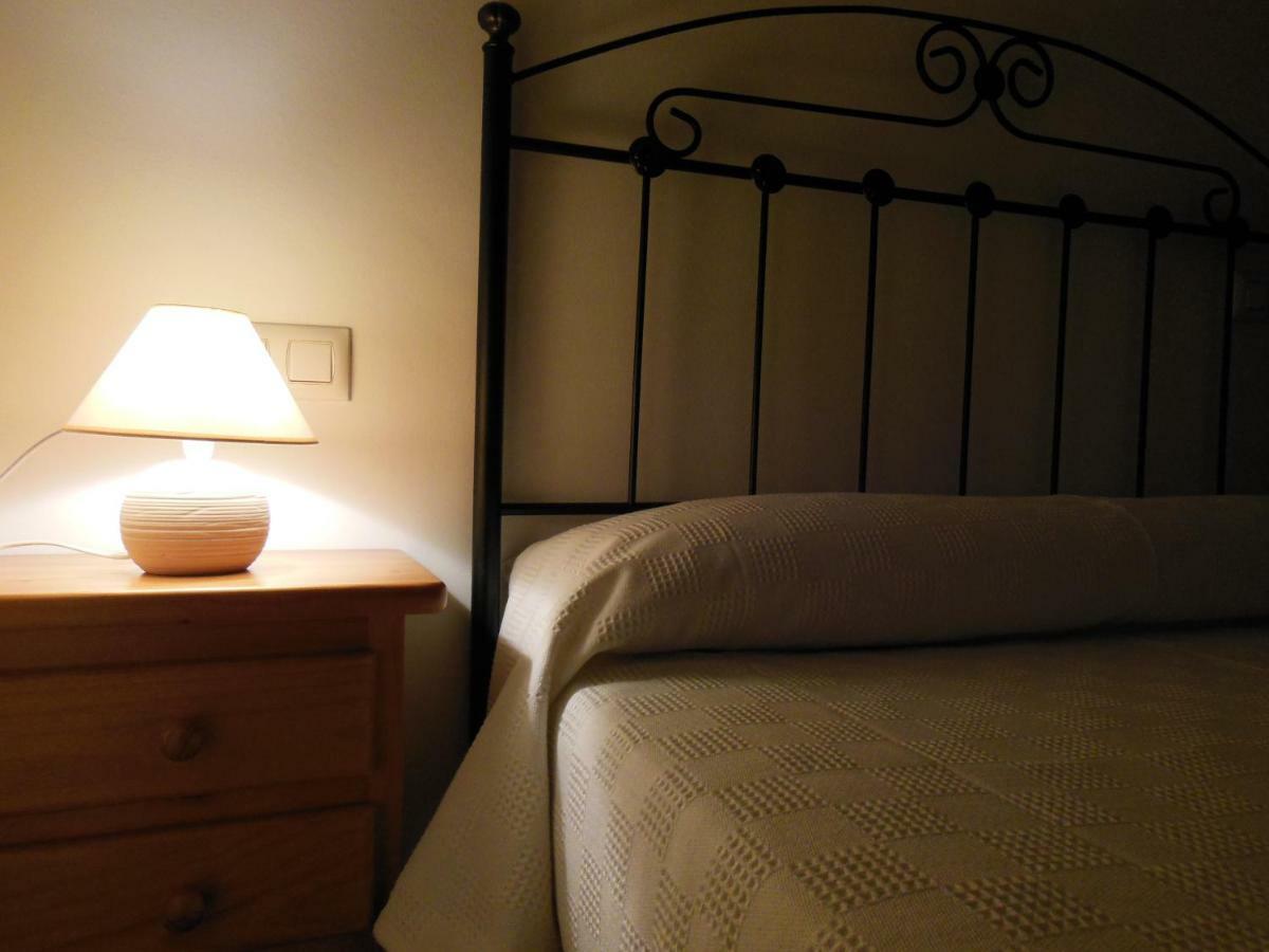 Apartamento Avenida Del Parque Cazorla Esterno foto